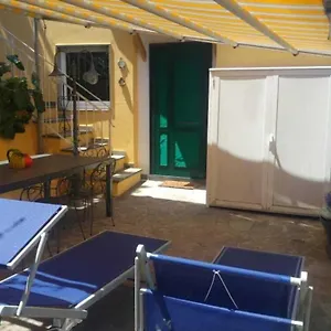 Casa Carla Vernazza